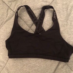 super cute ivivva girls sports bra!